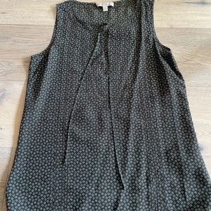 Banana republic xs silk sleeveless top